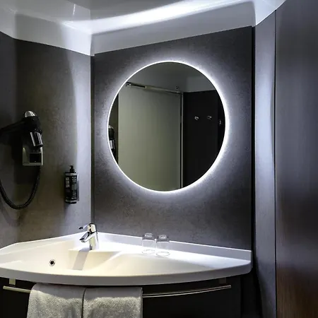 Ibis Parkstadt Schwabing Munich