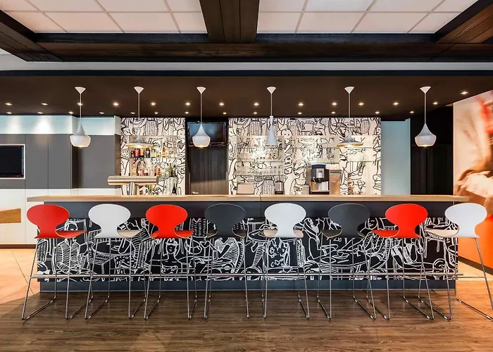 מלון Ibis Parkstadt Schwabing 3*