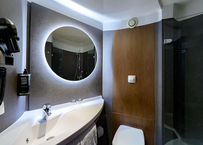 Ibis Parkstadt Schwabing 3*