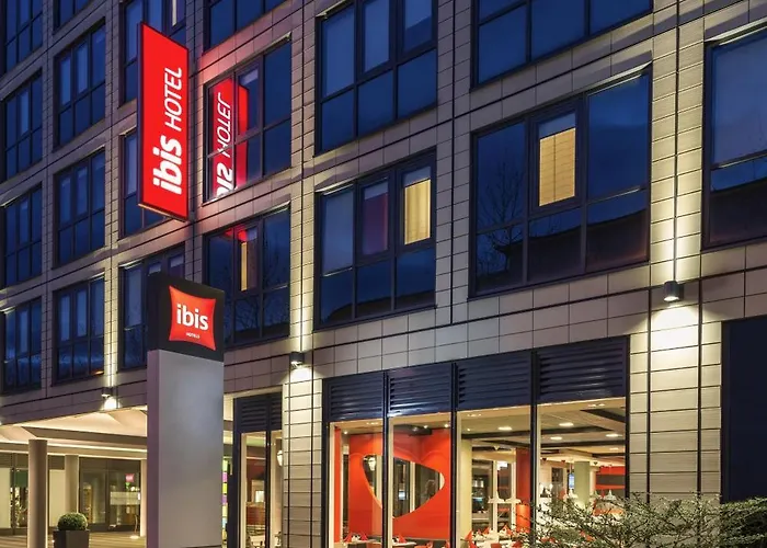 Ibis Parkstadt Schwabing מלון