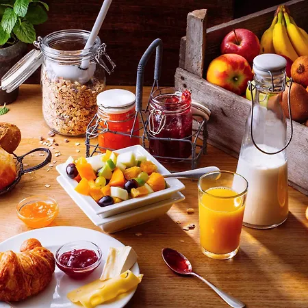 Ibis Parkstadt Schwabing Hotel