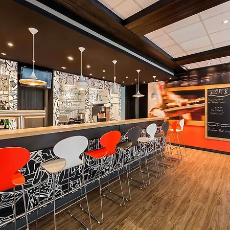 慕尼黑施瓦宾区宜必思公园酒店 酒店 3*