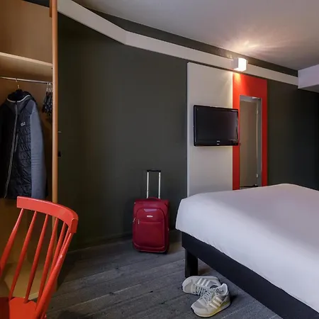 Ibis Parkstadt Schwabing 3*