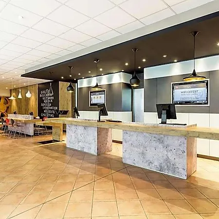 Ibis Parkstadt Schwabing Hotel 3*
