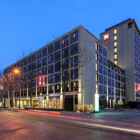Ibis Parkstadt Schwabing Hotel 3*