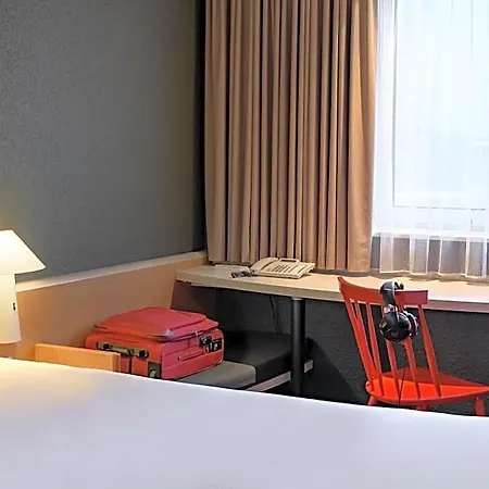 Ibis Parkstadt Schwabing Monaco di Baviera