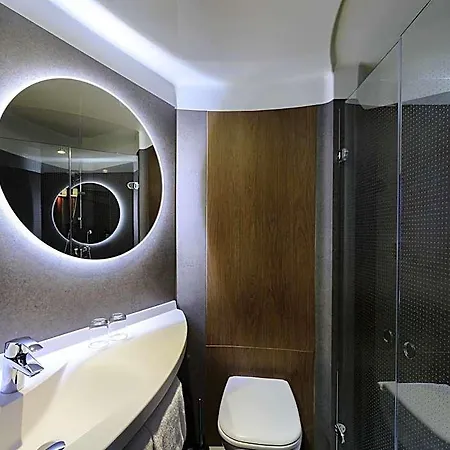 Ibis Parkstadt Schwabing Hotel Monaco di Baviera