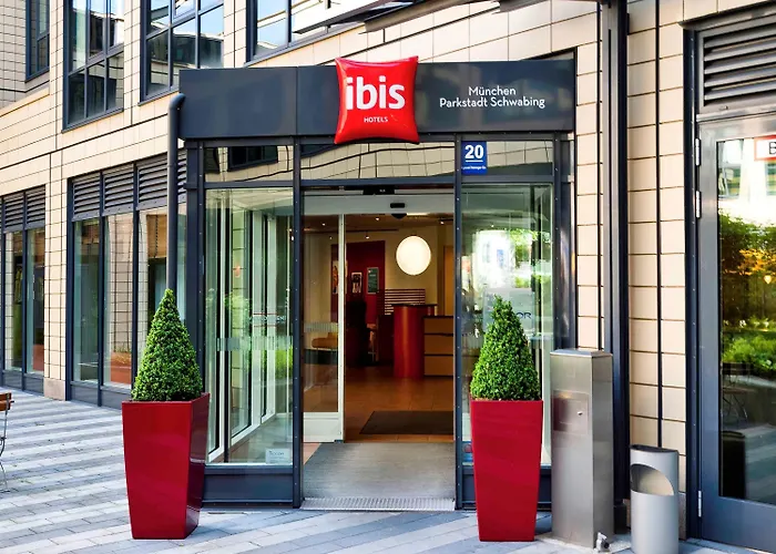 Ibis Parkstadt Schwabing 3*